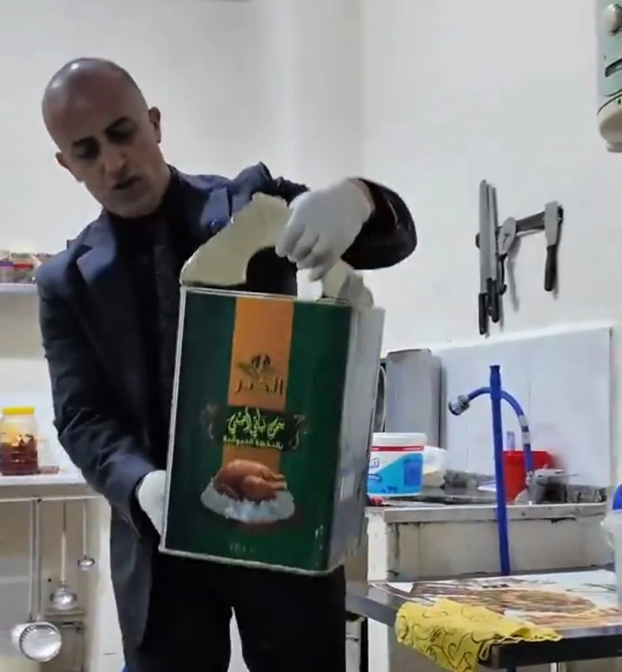 Hijyen yok anladık ama o yağı nereden buldun?