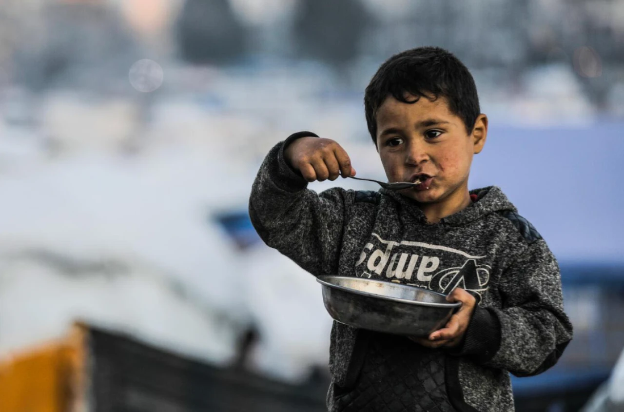 Her 10 öğrenciden 1'i parasızlıktan öğün atlıyor
