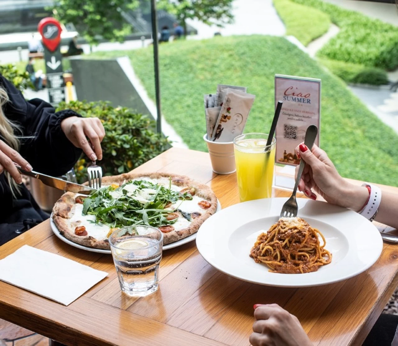 Zorlu Center'daki ünlü restoran tağşiş listesine girdi