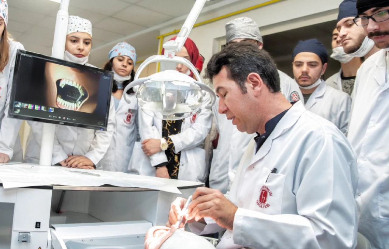 Diş hekimleri 1 ay şekersiz beslendiler.. Bakın ne değişimler yaşandı!