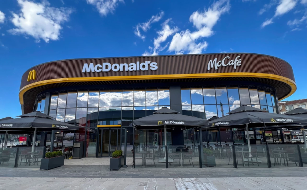 McDonald’s Türkiye 2 bin kişiyi işe alacak