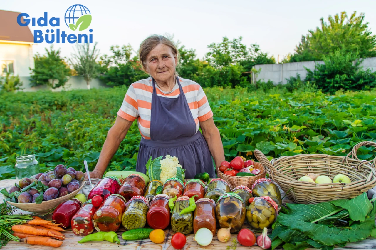 Konserve yaparken dikkat edilmesi gerekenler: Kaynar suda mutlaka bekletin