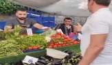 Fahiş fiyatla satış yapan pazarcı ile Başkan Bahadır'ın diyaloğu tepki çekti