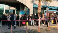 Türkler ucuz gıda için Yunanistan'a gidiyor