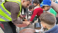 İnsanlığın sonu; 1'i bebek 2 çocuk açlıktan öldü!