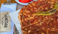 Lahmacun 170 TL ama eti sahte; Dana eti yerine tavuklu lahmacun