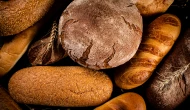 Tam buğday unu, beyaz undan daha mı sağlıklı? Bilimsel çalışmalar ne diyor?