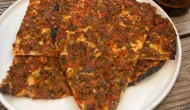 Koydaki otelin 1450 TL'lik lahmacununa ceza!