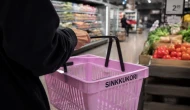 Markette aşk arayışı: Ters ananas, pembe sepet…