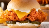 Türkiye'de her 100 liralık restoran harcamasının 38 lirası fast food zincirlerine gidiyor