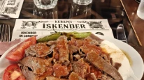 1 porsiyon İskender Kebabı 1295 TL olur mu?