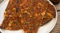 Koydaki otelin 1450 TL'lik lahmacununa ceza!