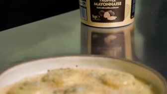 Hellmann’s yeni ürünü trüflü mayonezi satışa sunudu