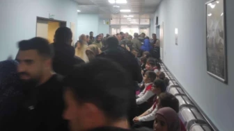 Tavuk yiyen genç kız öldü, Okul yemeği 120 öğrenciyi zehirledi