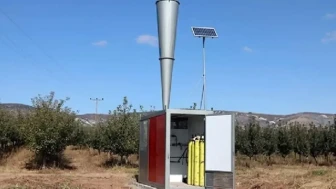 'Dolu savar' komedisi; kamu paralarını savdıktan sonra yasaklandı...