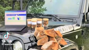 Lüks araçlar ve deste deste dolarlarla kandırıyorlar