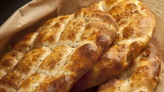 Ramazan’da her gün 12 milyon ekmek çöpe gidiyor: İsrafsız Ramazan sofraları çağrısı