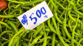 Biber fiyatları çıldırdı, pazarda kilosu 500 TL