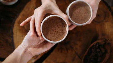Uzun süre oturuyorsanız dikkat: İki fincan kakao kalbinizi koruyabilir