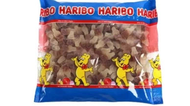Haribo içinden esrar çıkan şeker paketlerini toplatıyor