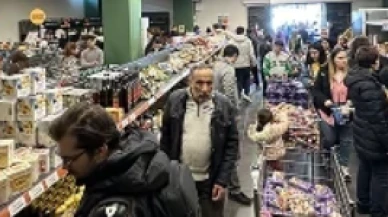 Tarihi geçmiş gıda satan market, zincir oldu!