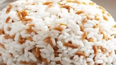 Fabrikadaki işçiler yedikleri pilavdan zehirlendi