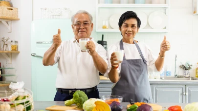 Yaşlandıkça daha fazla protein tüketmek gerekir mi?