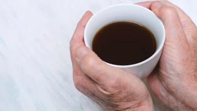 Günde 3-4 fincan kahve hücresel yaşlanmayı yavaşlatabilir mi?