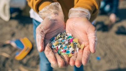 Yeni bir çalışma: Mikroplastikler antibiyotik direncini artırıyor
