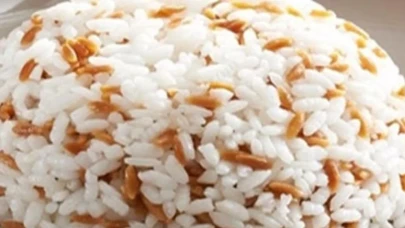 Fabrikadaki işçiler yedikleri pilavdan zehirlendi