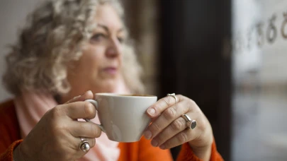 Sabah kahvesi demansa karşı mı?