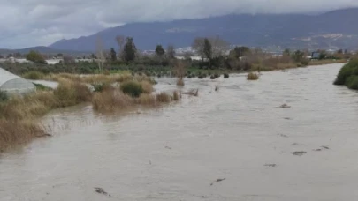 Antalya'da dere yakınında yaşayanlara “sel gelebilir kaçın” uyarısı!