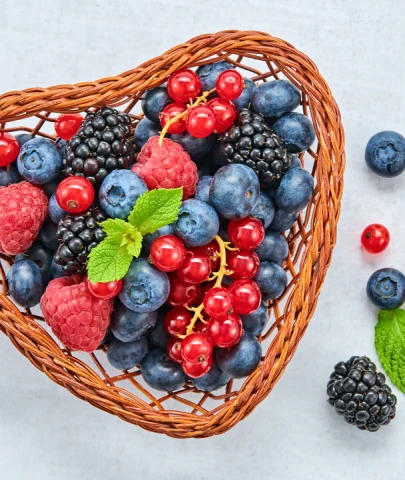 Polifenol zengini beslenme kalp hastalığı riskini azaltıyor