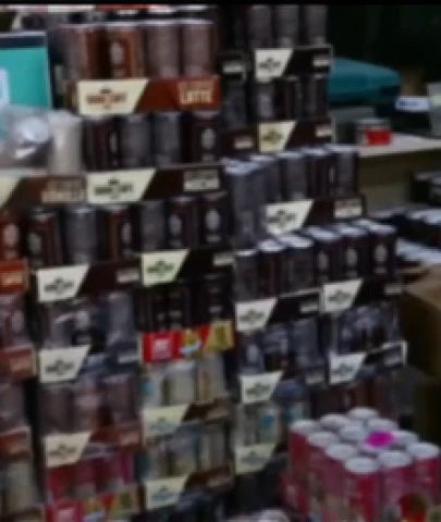 30 ton tarihi geçmiş ürüne yeni etiket basarken yakalandılar