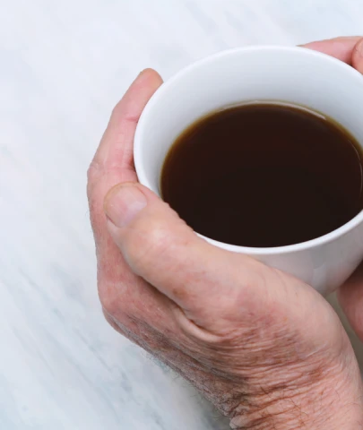 Günde 3-4 fincan kahve hücresel yaşlanmayı yavaşlatabilir mi?