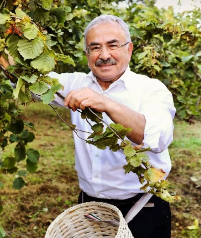 Ordu Belediye Başkanı Hilmi Güler: Fındığın hamallığını yapıyoruz