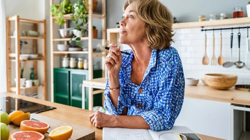 Menopozu geciktirebilecek iki güçlü besin ortaya çıktı