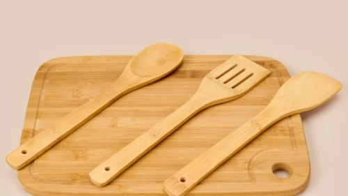 Ahşap kesme tahtası ve tahta kaşık temize çıktı!