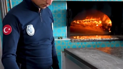 Kendi restoranı gibi pis yerde yemek yemezmiş!