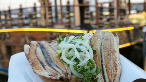 Balık ekmek keyfini bozar mı? Avrupa'da ithal uskumru endişesi..