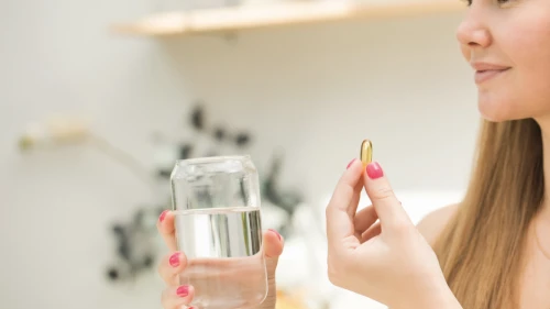 Menopozda hangi vitamin ve takviyeler kullanılmalı? Prof. Dr. Pınar Yalçın Bahat’tan 3 temel öneri