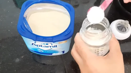 Fransa'da savcılar toksin içeren bebek mamaları için devrede