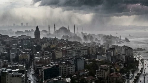 İstanbul yağmuru için akademik uyarı: "Kentin kaldırması mümkün değil"