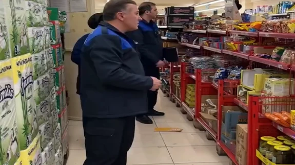 Şok Market denetlendi, hijyenik bulunmadı, raftaki fiyat ile kasadaki tutmadı