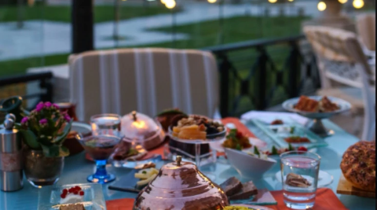 Müşteriler artık restoranlara 'Bu parayı etmezsin' diyor