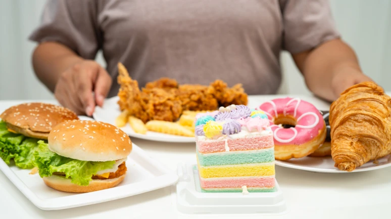 Aşırı işlenmiş gıdalar küresel sağlık krizini büyütüyor