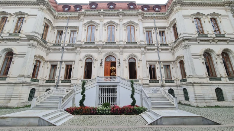 Bu merdivenlerde gelin-damat fotoğrafı çektirmek 5 bin TL