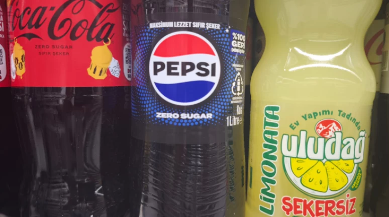 Dev firmalar 'şekersiz' yasağını umursamadı