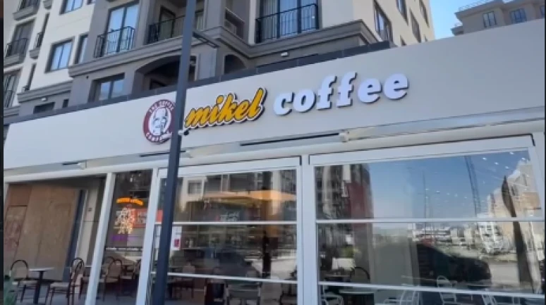 Mikel Coffee “kız yurdu reklamı” skandalı şubeyi kapattı