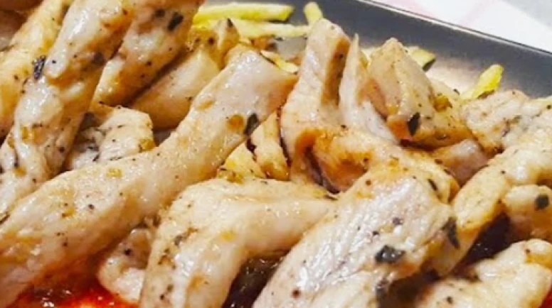 Tavuk zehirlenmeleri sürüyor; Bu kez öğrenciler hastanede